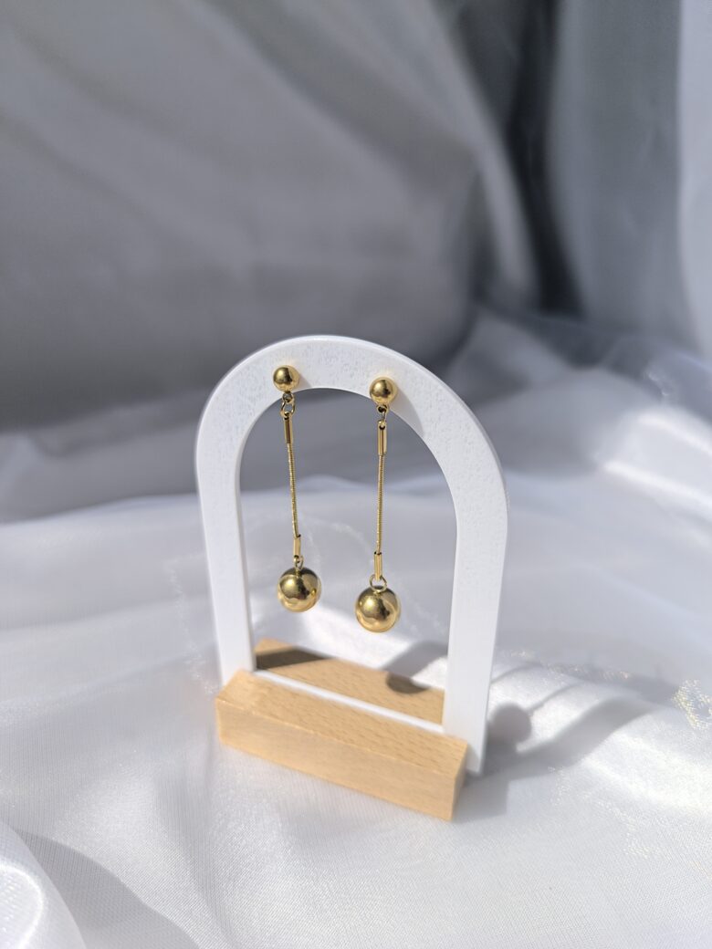 Nokarenie auskari - Bumbiņas