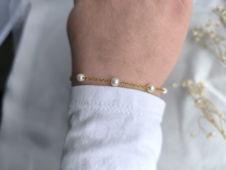 Rokassprādze - Sešas pērles