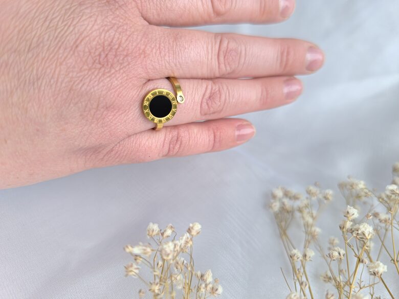 Gredzens - Melnā Roma