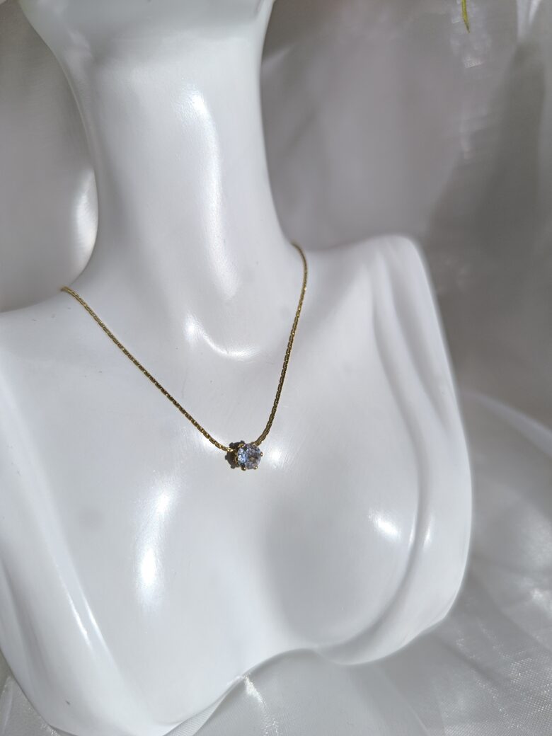 Kaklarota - Melānija