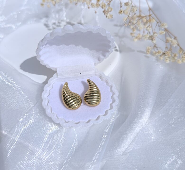 Auskari - Strīpainā lāsīte